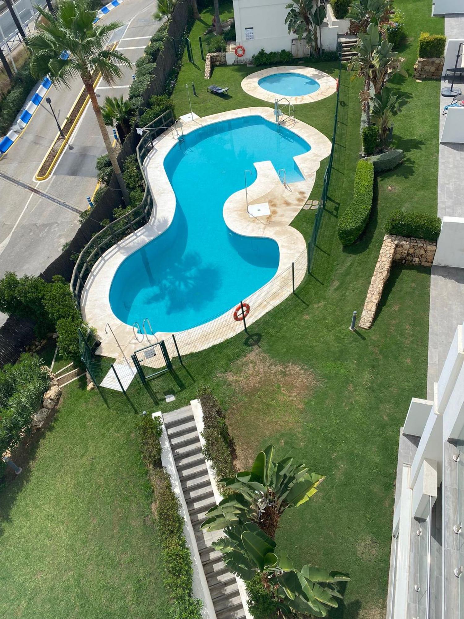 Precioso ático, nuevo, a 50m de la playa, Manilva Apartamento Exterior foto
